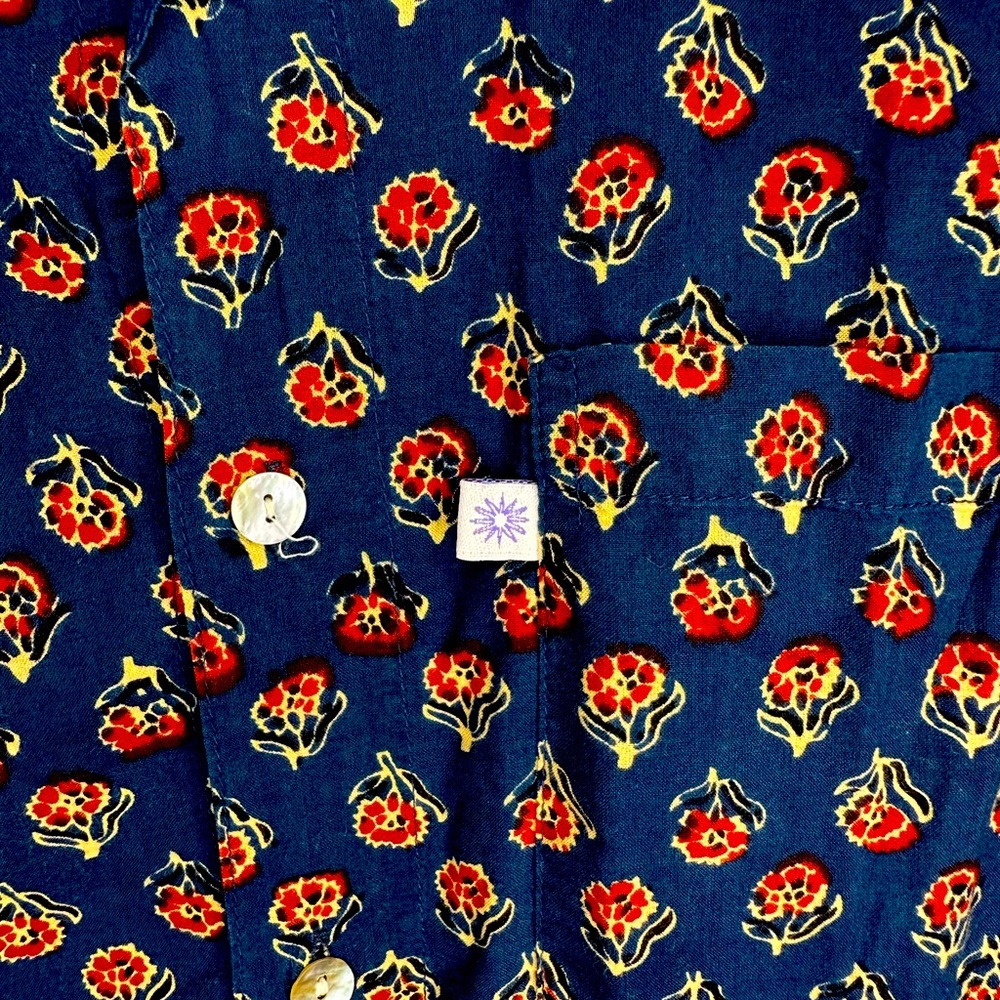 Lightweight beach shirt - screen printed in India